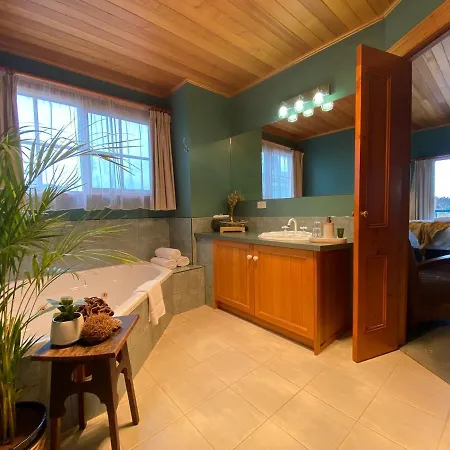 Hanlon Guest House Stanley Exterior photo