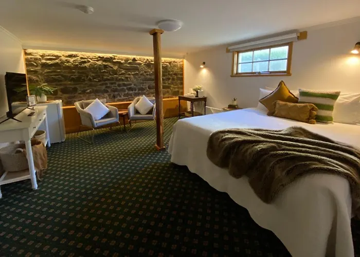 Hanlon Guest House