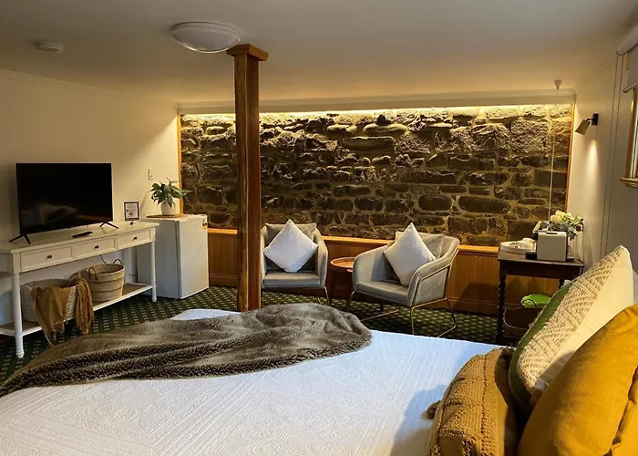 Hanlon Guest House