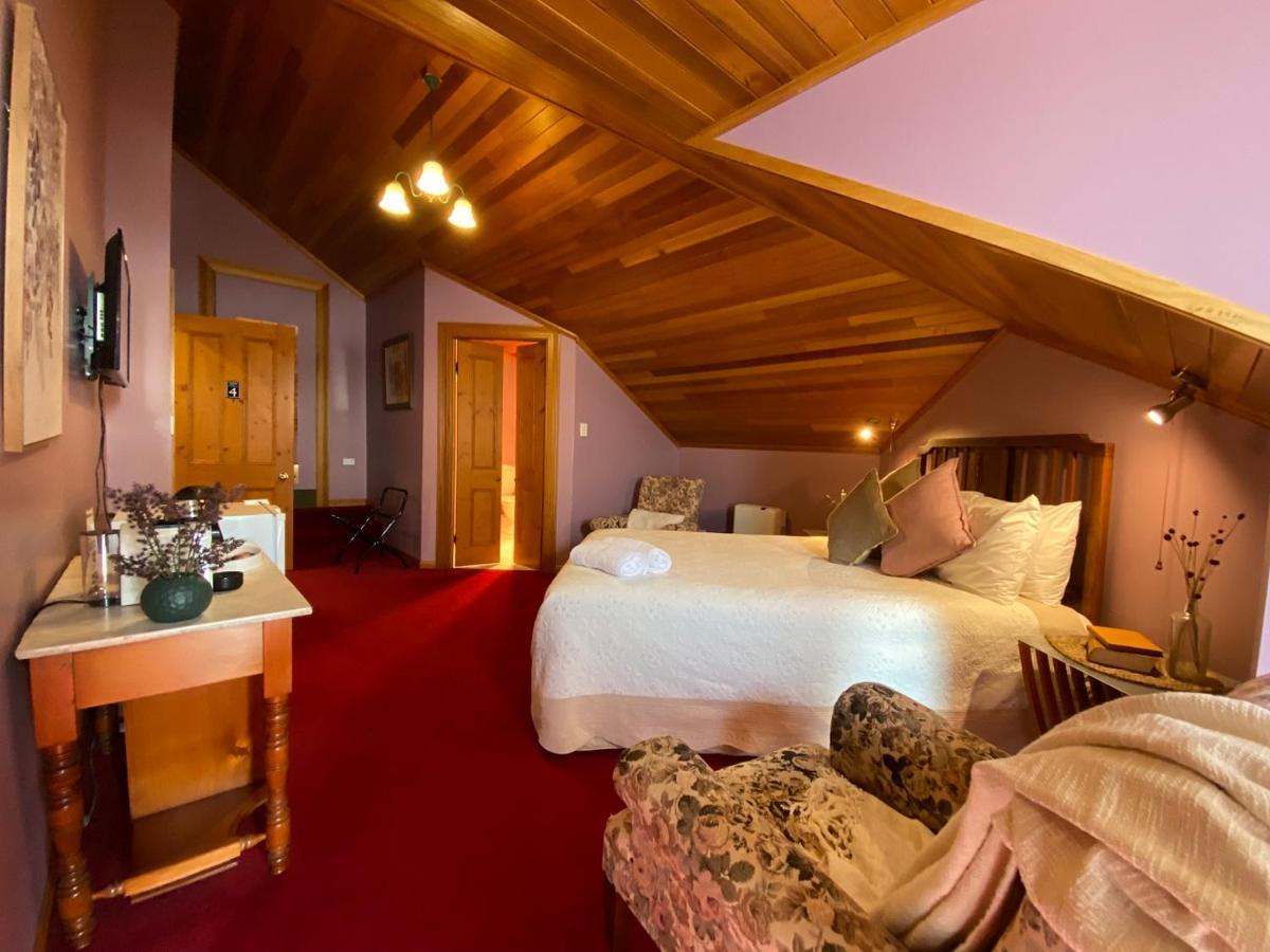 Guest house Hanlon Stanley
