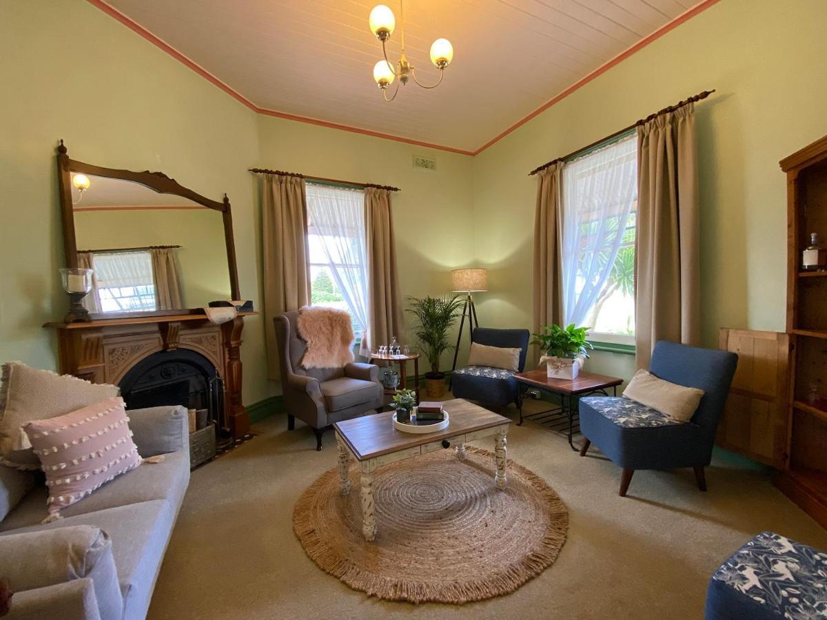 Guest house Hanlon *