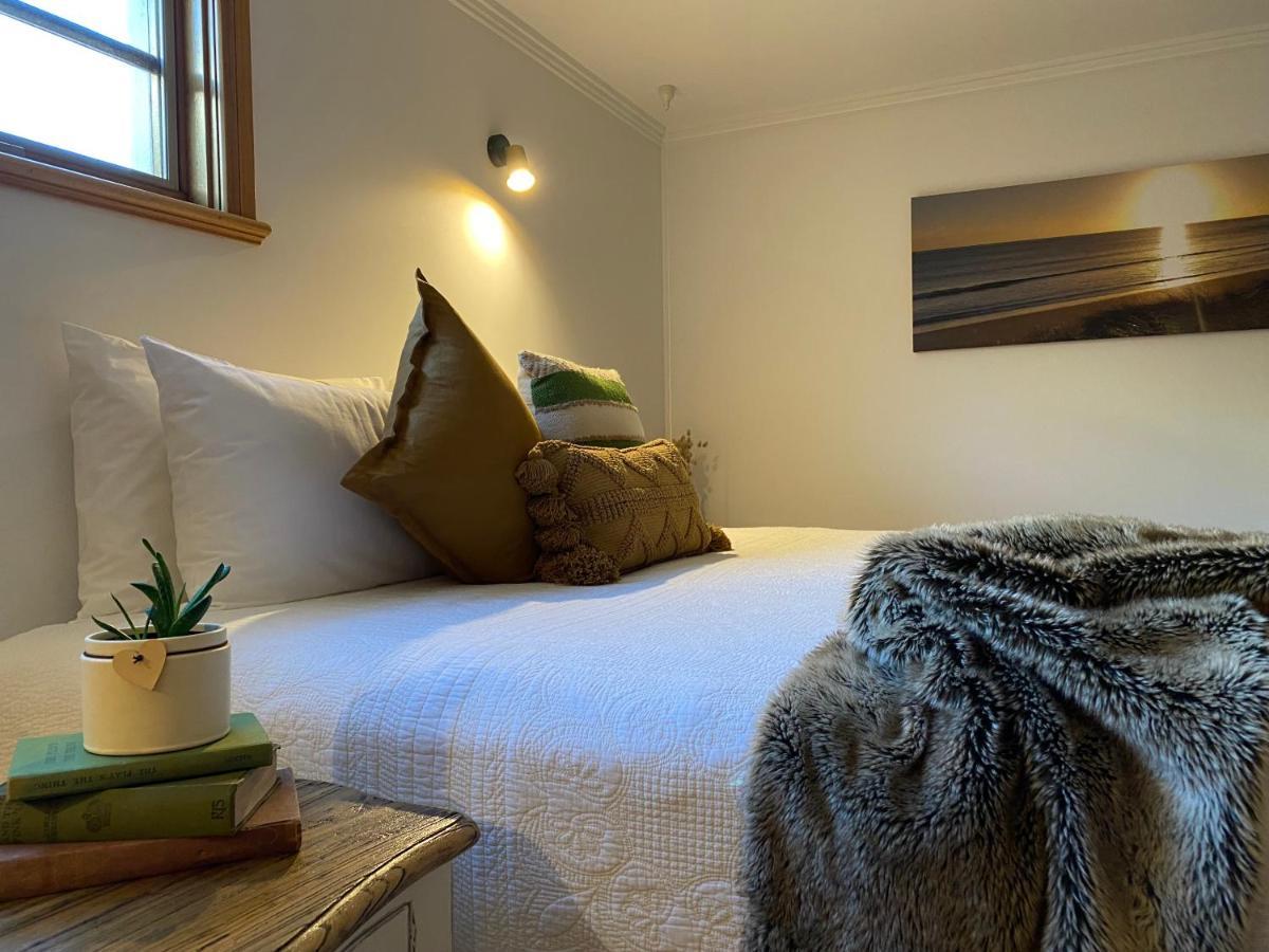 Guest house Hanlon Stanley